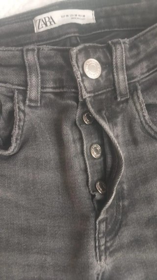 Pantalón vaquero Zara gris T.38
