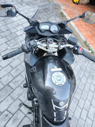 Yamaha Diversion 600cc Moto Touring Gris