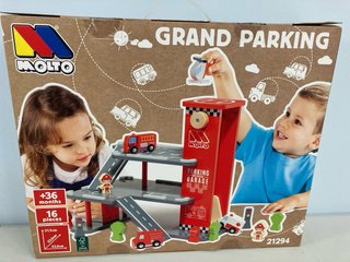 Grand Parking