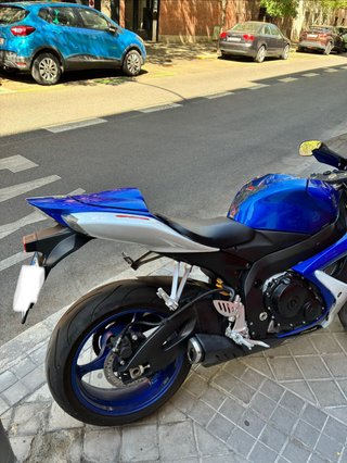 Suzuki GSX-R 600 (2007) con 22.000km