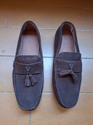 Mocasines ante marrón con borla Talla 45