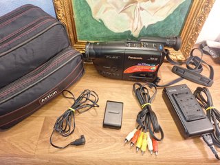 Videocámara Panasonic RX15 VHS-C Kit Completo