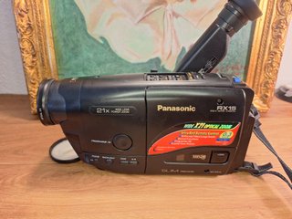 Videocámara Panasonic RX15 VHS-C Kit Completo