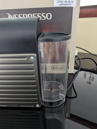 Cafetera Nespresso Krups Negra
