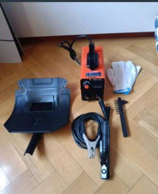 Soldador MMA-250 con accesorios