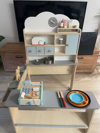 Mercado de madera infantil