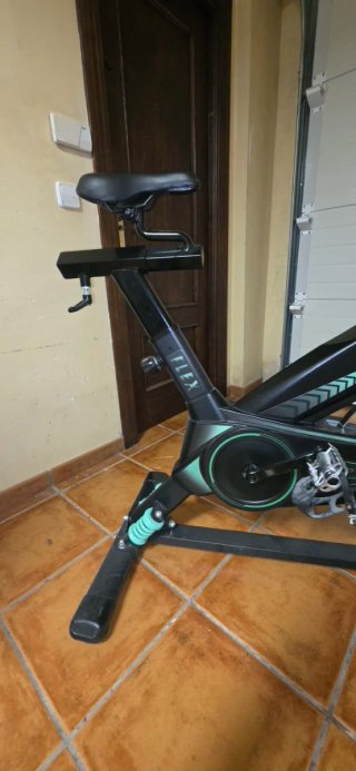 Bicicleta Estática Cecotec Dynamic Bike