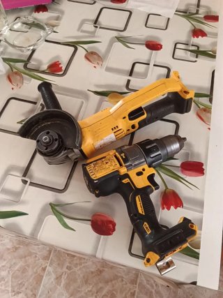 AMOLADORA DEWALT DCG412 Y TALADRO DEWALT DCD996