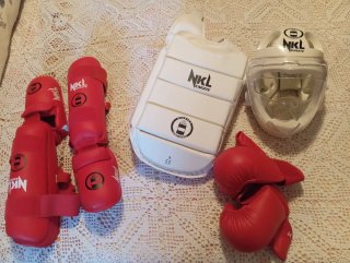 Protecciones Karate NKL (Casco, Peto, Guantes)