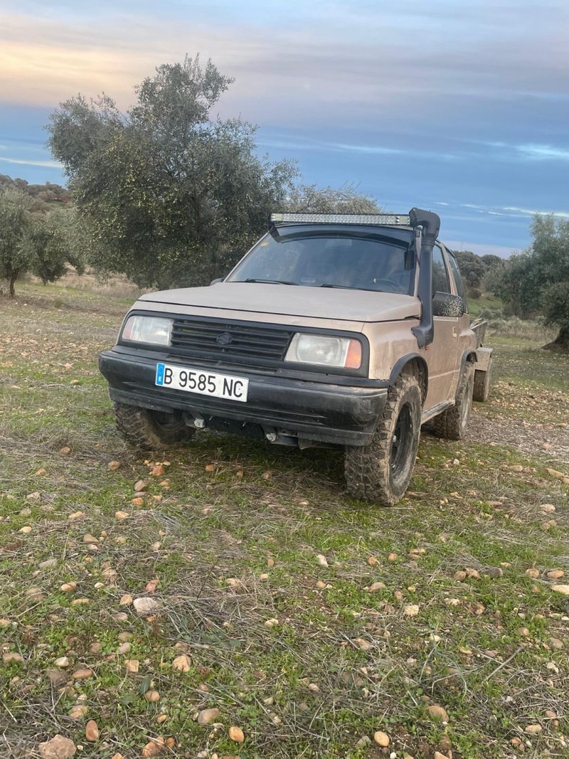 Suzuki Vitara 1.6 - foto 1