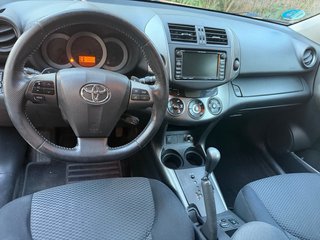Toyota RAV4 2010