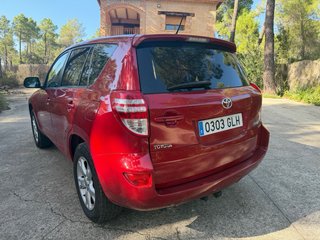 Toyota RAV4 2010