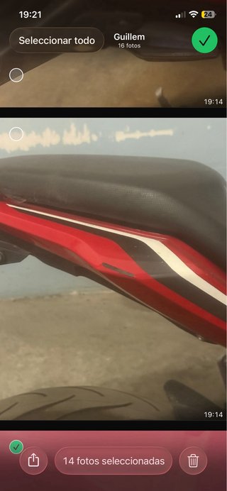 BMW G 310 R Roja y Blanca