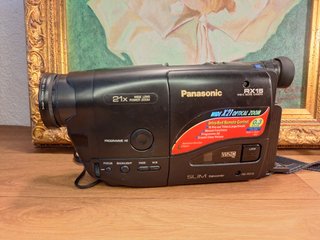 Videocámara Panasonic RX15 VHS-C Kit Completo