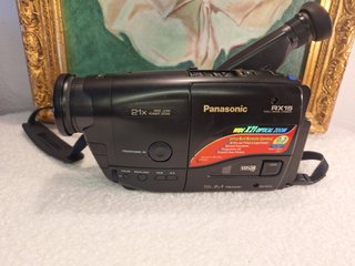 Videocámara Panasonic RX15 VHS-C Kit Completo