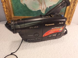 Videocámara Panasonic RX15 VHS-C Kit Completo