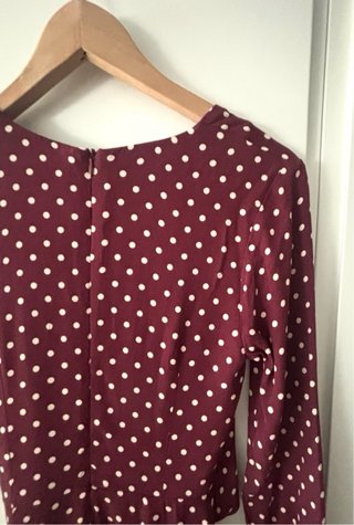 Mono Largo Lunares Burdeos Talla XS