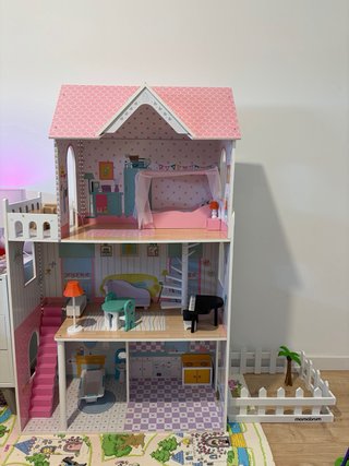 Casita de muñecas de madera - no se envía
