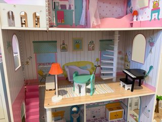 Casita de muñecas de madera - no se envía