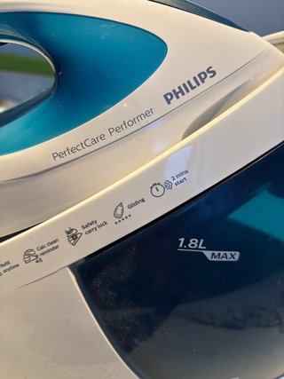 Plancha Philips PerfectCare Performer