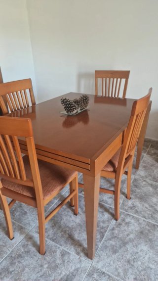 Mesa de comedor extensible madera