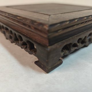 Base expositora bonsai cuadrada madera oscura