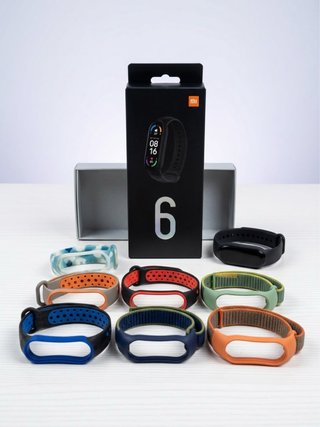 Xiaomi Smart Band 6 + Caja + Correas