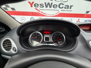 Renault Clio Grand Tour 2010 (B)