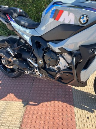 BMW S1000XR