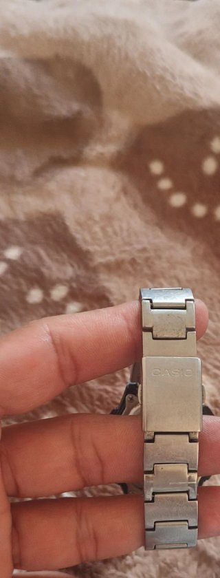 Reloj Casio aq160