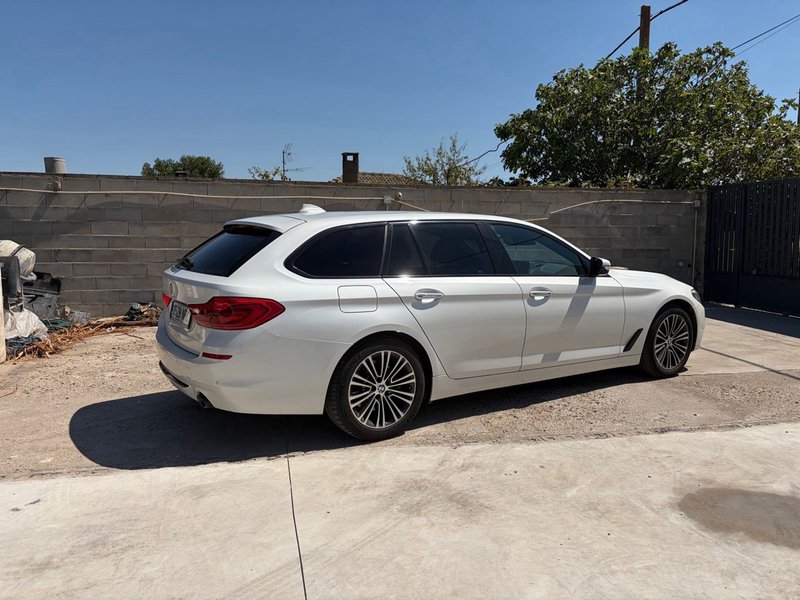 BMW Serie 5 2018, foto 3
