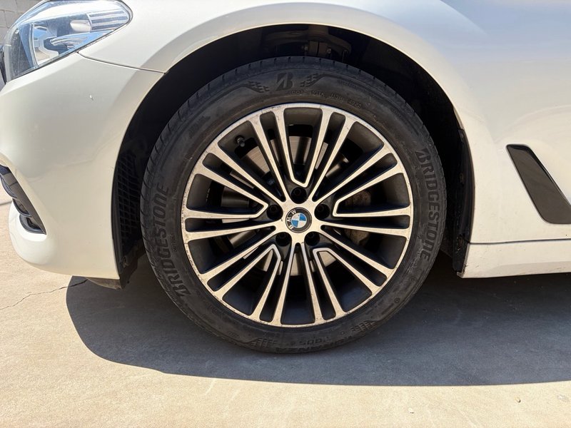 BMW Serie 5 2018, foto 4