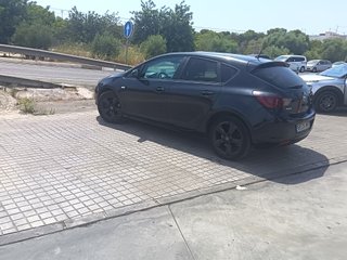 Opel Astra 2012