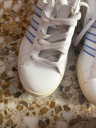 Zapatillas Adidas Blancas y Azules