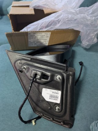 Espejo Retrovisor Eléctrico Derecho Fiat Freemont