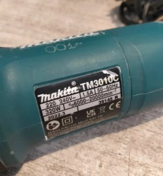 Makita TM3010C Multi-Herramienta 320w