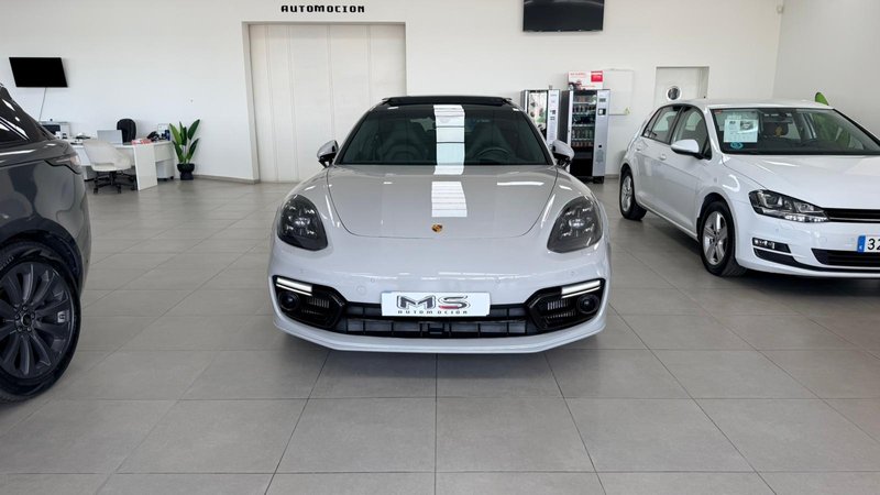 Porsche Panamera 2018, foto 2