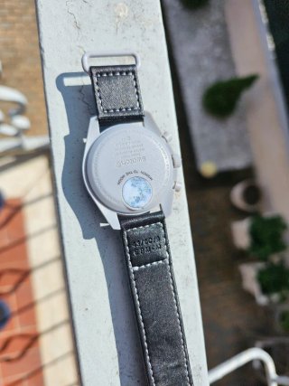 Omega Speedmaster MoonSwatch Mission to the Moon