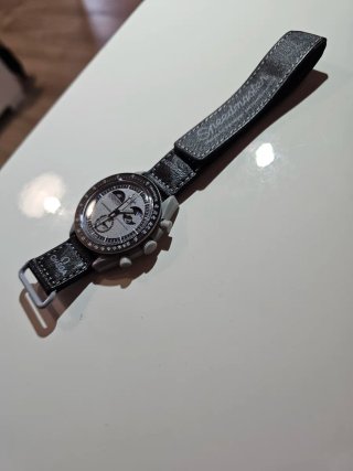 Omega Speedmaster MoonSwatch Mission to the Moon