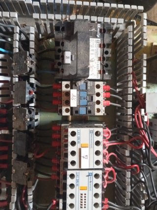 Componentes eléctricos varios