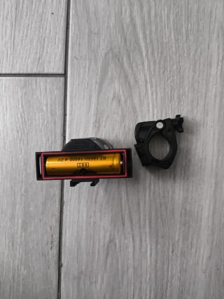 Luz LED para trotinete/bicicleta