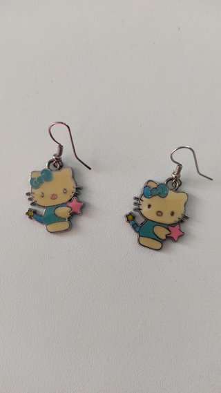 Pendientes de Hello Kitty