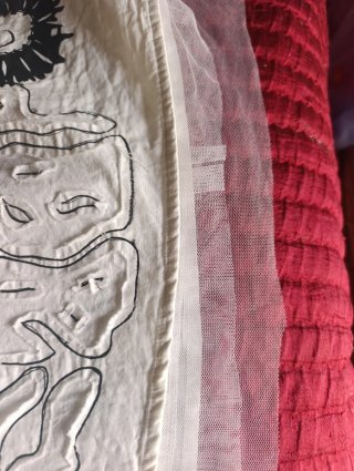 Falda Desigual dibujos blanca y negra