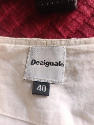 Falda Desigual dibujos blanca y negra