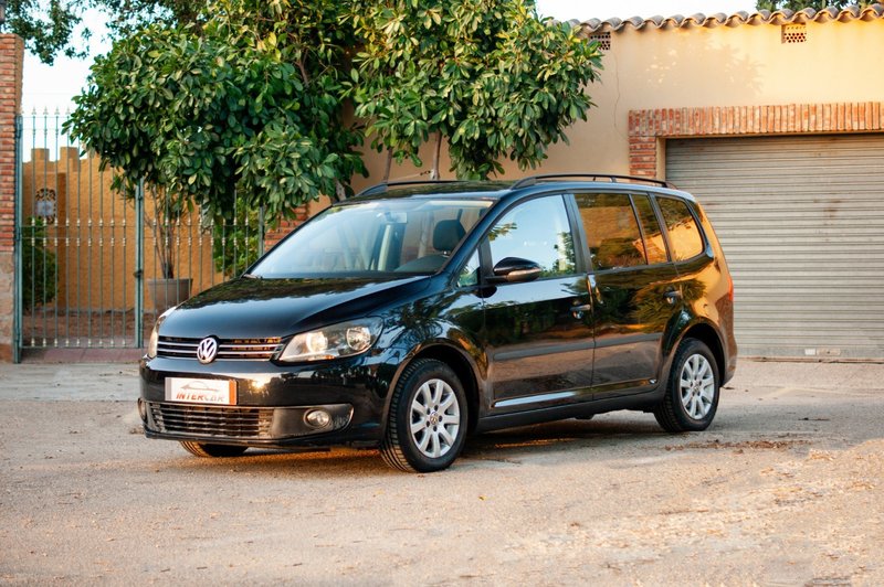 Volkswagen Touran 1.6 TDI Advance 2011, foto 4