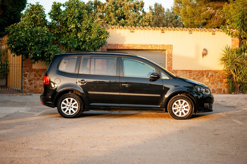 Volkswagen Touran 1.6 TDI Advance 2011, foto 5