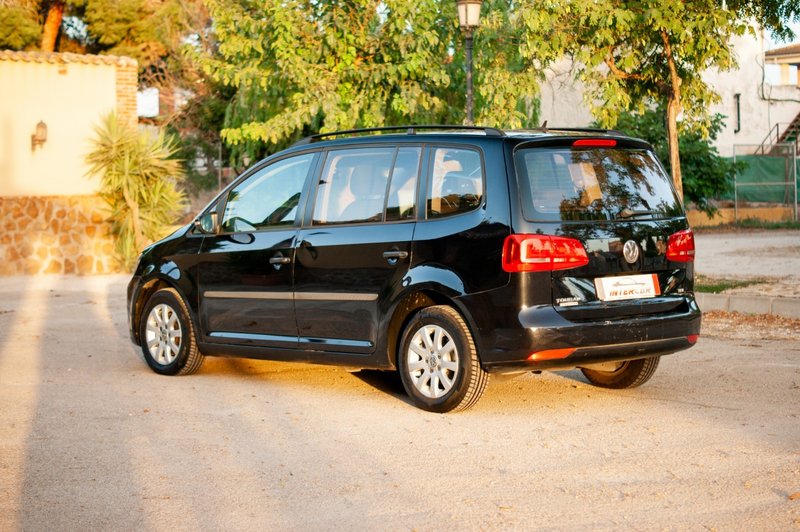 Volkswagen Touran 1.6 TDI Advance 2011, foto 9