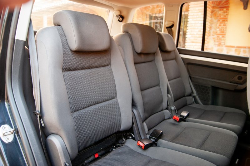 Volkswagen Touran 1.6 TDI Advance 2011, foto 17