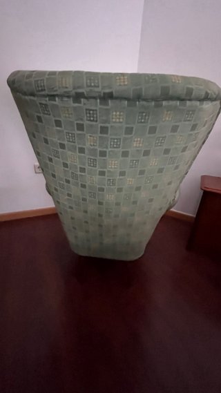 2 Butacas orejeras verde