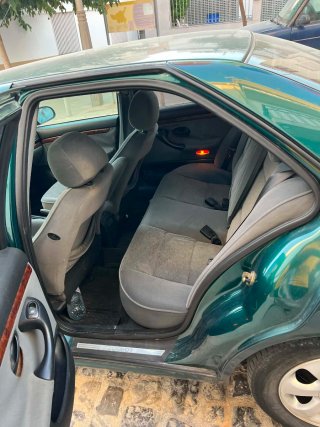 Peugeot 406 2001